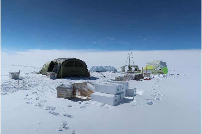 El aire atrapado en Groenlandia revela la huella industrial sobre el metano