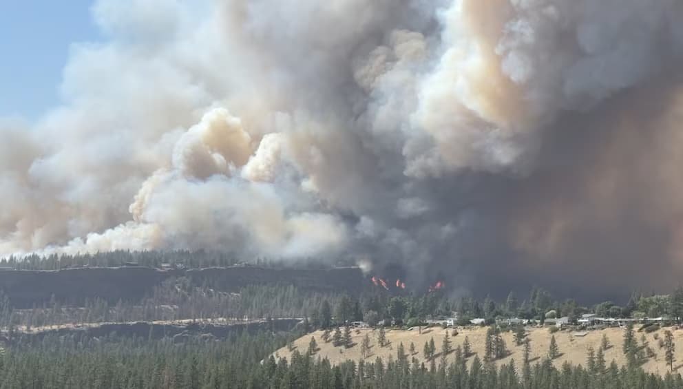 Incendios desbordan Spokane y fuerzan 60.000 evacuaciones