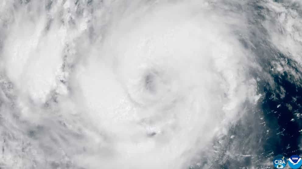 El huracán Nolo amenaza Hawái con lluvias e inundaciones extremas